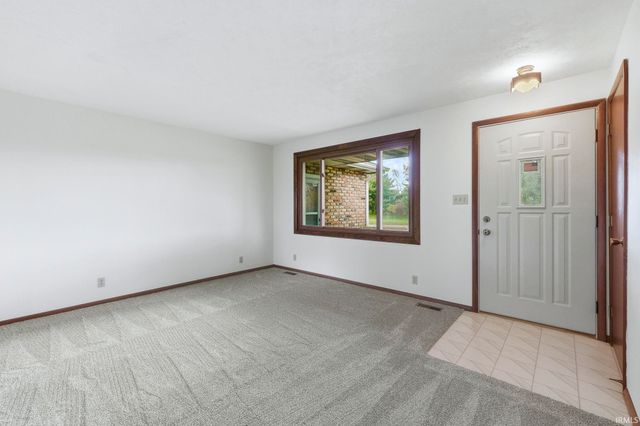 7004 E CR 550 S, Muncie, IN 47302