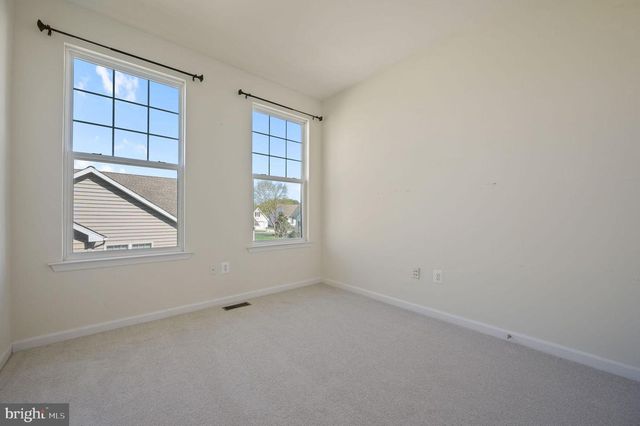 392 WINESAP LN, Dover, DE 19901