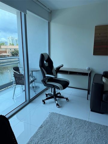 2950 NE 188th Street 216, Aventura, FL 33180