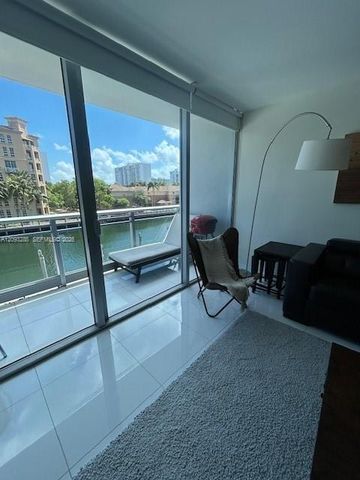 2950 NE 188th Street 216, Aventura, FL 33180