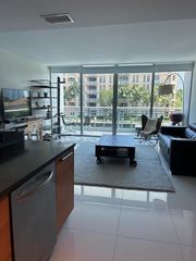 2950 NE 188th Street 216, Aventura, FL 33180