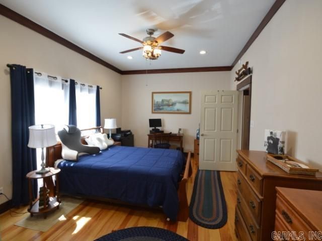 818 Canterbury Street, Benton, AR 72015