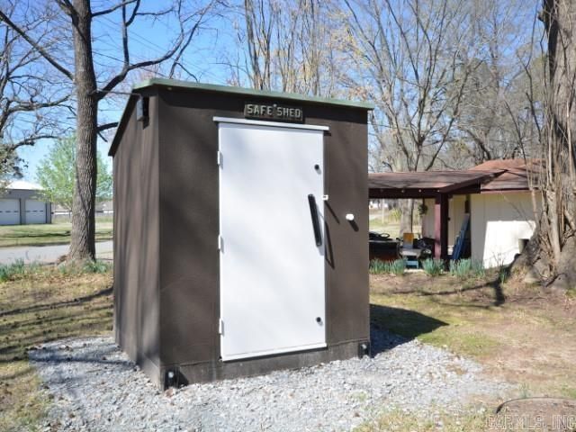 818 Canterbury Street, Benton, AR 72015