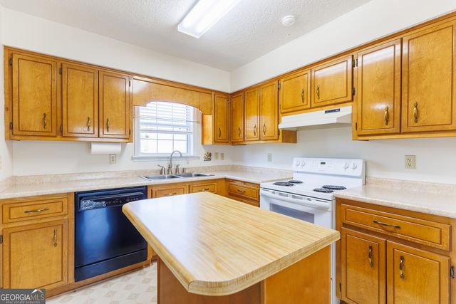 3772 Robin Lane, Valdosta, GA 31605