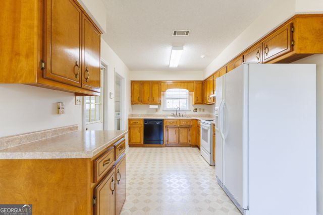 3772 Robin Lane, Valdosta, GA 31605