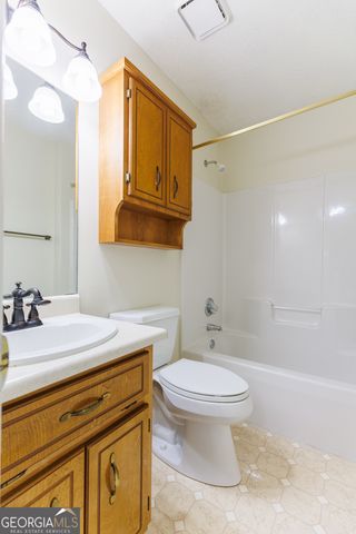 3772 Robin Lane, Valdosta, GA 31605