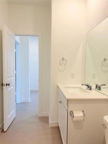 9311 Golden Dorado, Baytown, TX 77521