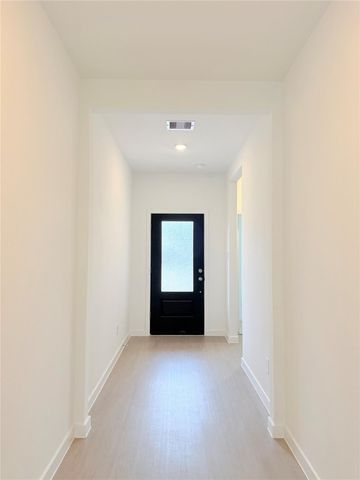 9311 Golden Dorado, Baytown, TX 77521