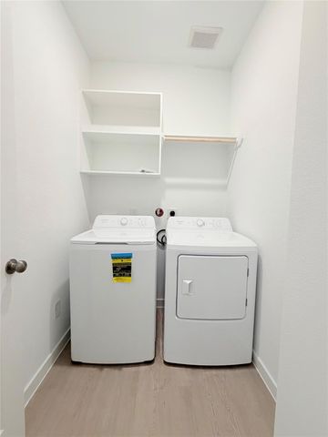 9311 Golden Dorado, Baytown, TX 77521