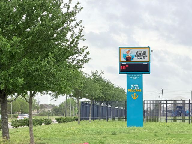 9311 Golden Dorado, Baytown, TX 77521