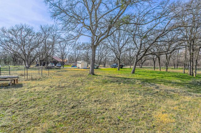 145 HCR 2131, Whitney, TX 76692