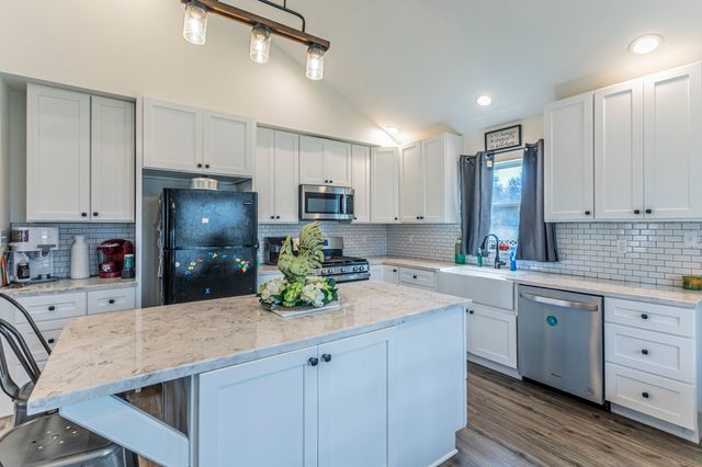 145 HCR 2131, Whitney, TX 76692