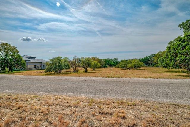 107 Cap Rock, Horseshoe Bay, TX 78657
