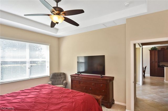 2640 Maraval CT, Cape Coral, FL 33991