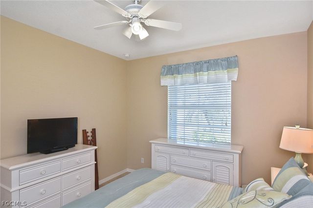 2640 Maraval CT, Cape Coral, FL 33991