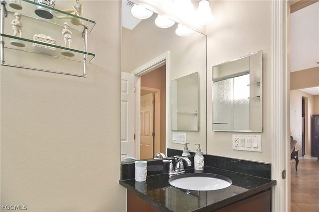 2640 Maraval CT, Cape Coral, FL 33991