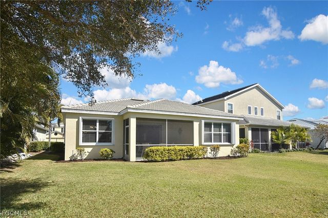 2640 Maraval CT, Cape Coral, FL 33991