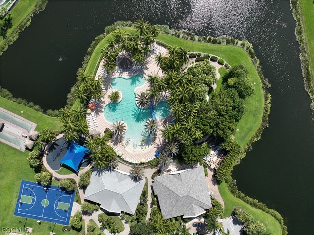 2640 Maraval CT, Cape Coral, FL 33991