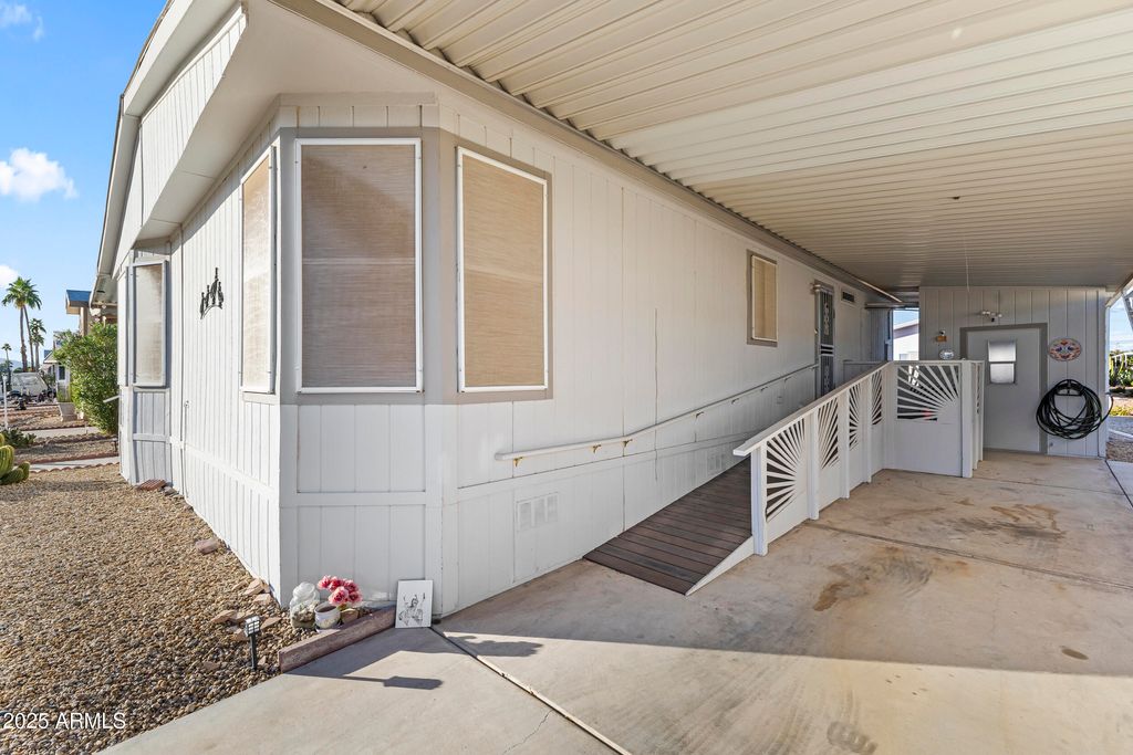 11596 W SIERRA DAWN Boulevard 85, Surprise, AZ 85378 — photo 3