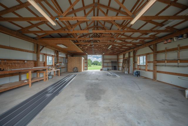 25248 State Hwy 76, Cassville, MO 65625