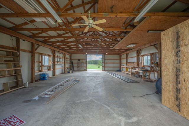 25248 State Hwy 76, Cassville, MO 65625