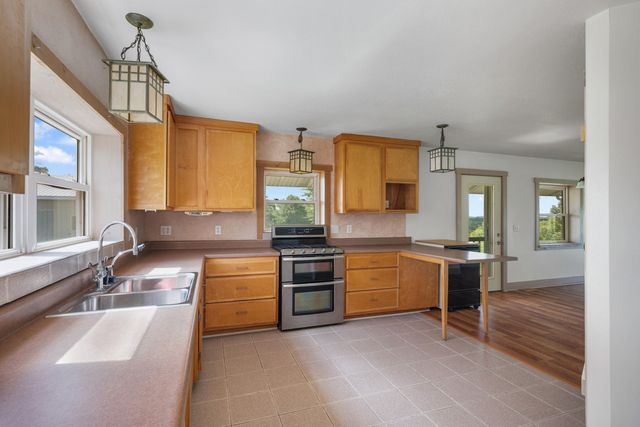 25248 State Hwy 76, Cassville, MO 65625