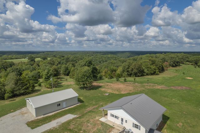 25248 State Hwy 76, Cassville, MO 65625