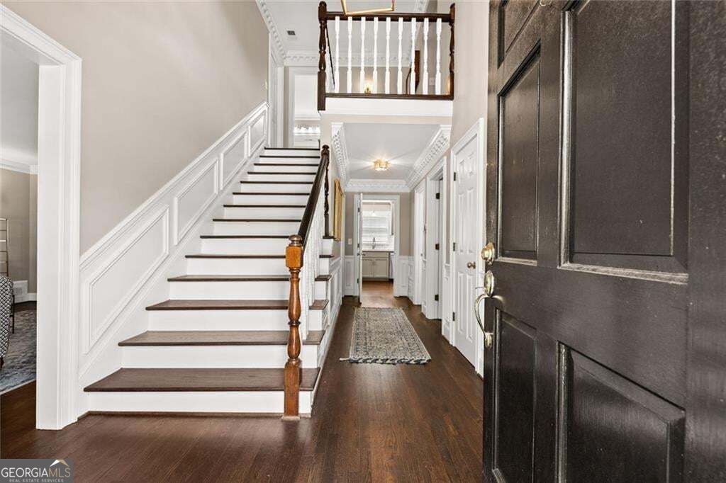 877 Guinevere Way SW, Lilburn, GA 30047 — photo 4