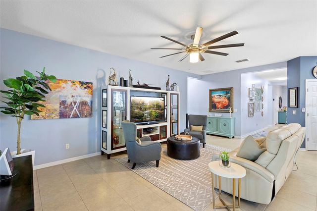 641 BRIDGEFORD CROSSING BOULEVARD, Davenport, FL 33837