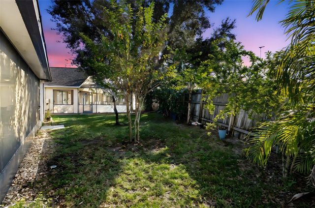 641 BRIDGEFORD CROSSING BOULEVARD, Davenport, FL 33837