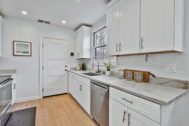 343 27th Avenue, San Mateo, CA 94403