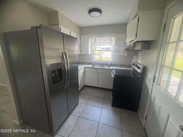 1310 CLEVELAND Avenue, Palatka, FL 32177