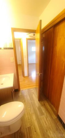 467 E Lomar Avenue, Carlisle, OH 45005