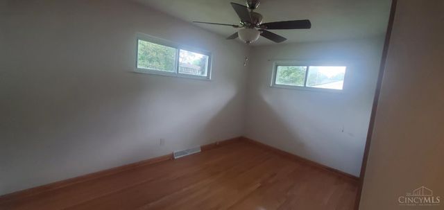 467 E Lomar Avenue, Carlisle, OH 45005