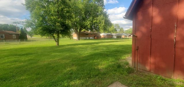 467 E Lomar Avenue, Carlisle, OH 45005