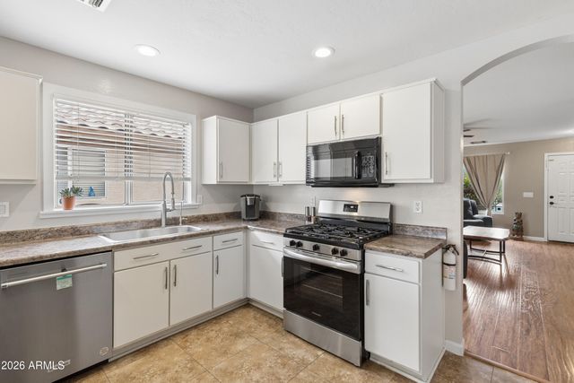10844 E DIAMOND Avenue, Mesa, AZ 85208
