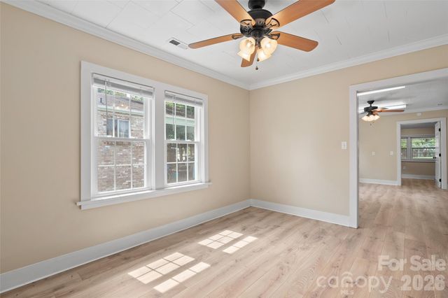 95 Elysinia Avenue, Waynesville, NC 28786