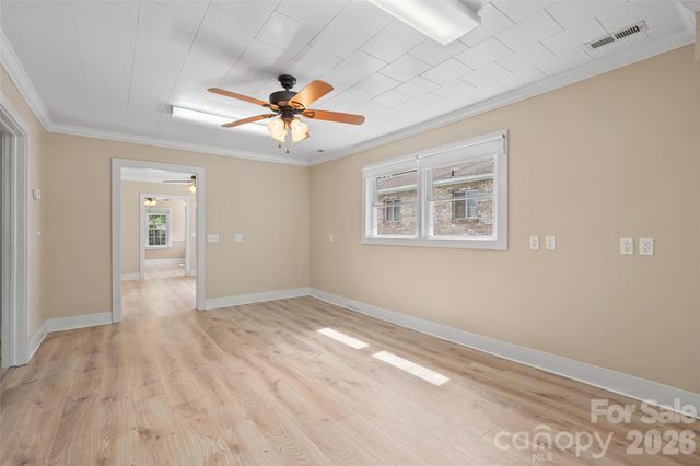 95 Elysinia Avenue, Waynesville, NC 28786