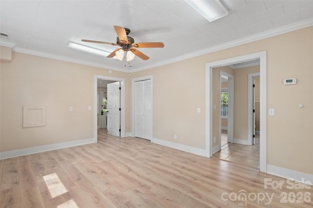 95 Elysinia Avenue, Waynesville, NC 28786