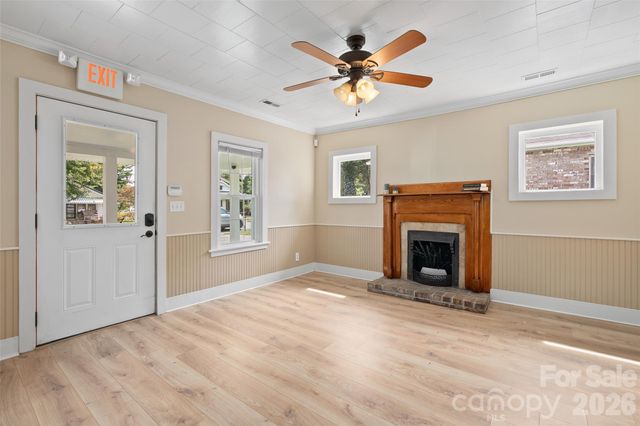 95 Elysinia Avenue, Waynesville, NC 28786