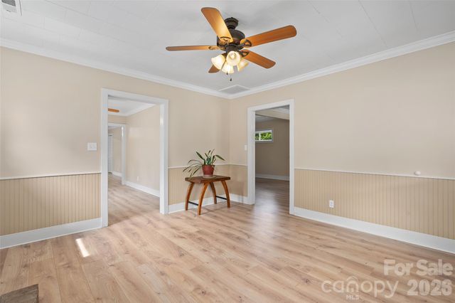 95 Elysinia Avenue, Waynesville, NC 28786