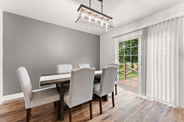 3764 Kingsway Drive, Crown Point, IN 46307