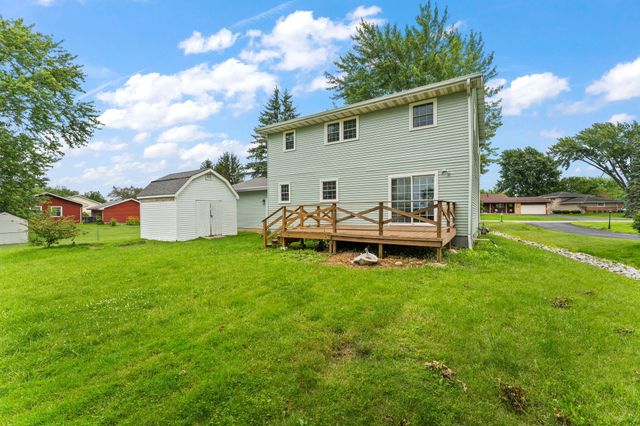 3764 Kingsway Drive, Crown Point, IN 46307