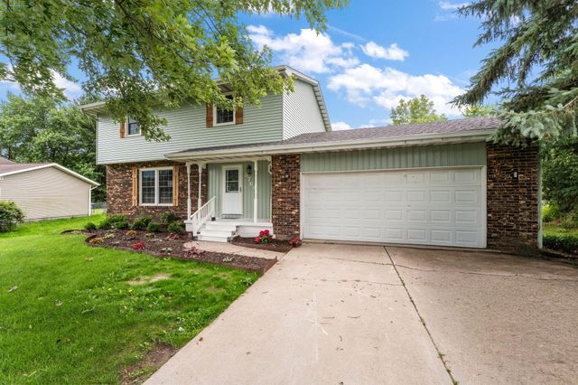 3764 Kingsway Drive, Crown Point, IN 46307