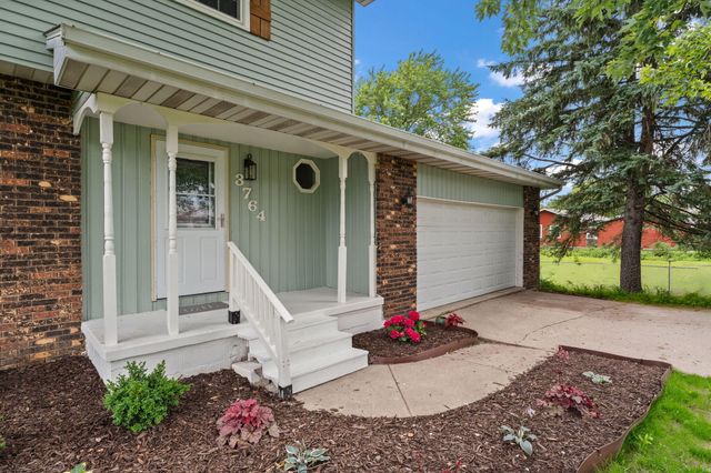 3764 Kingsway Drive, Crown Point, IN 46307