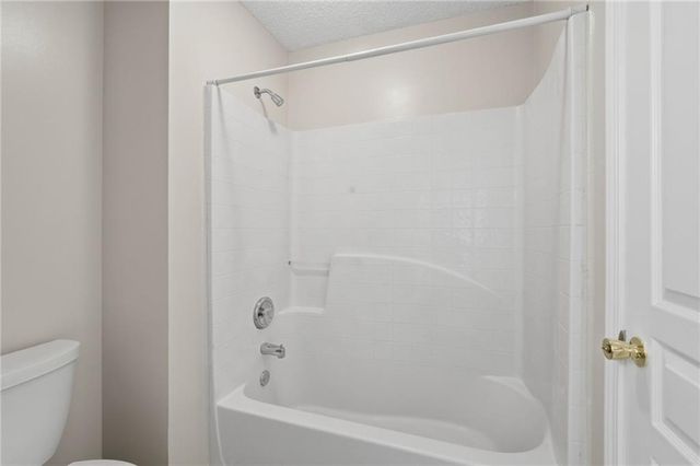 127 Hidden Lake Circle, Canton, GA 30114