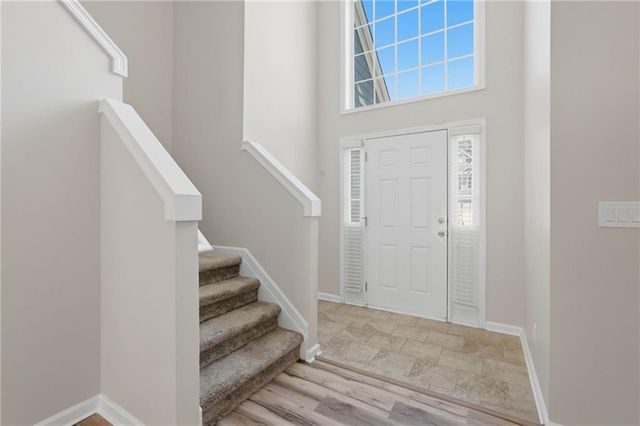 127 Hidden Lake Circle, Canton, GA 30114