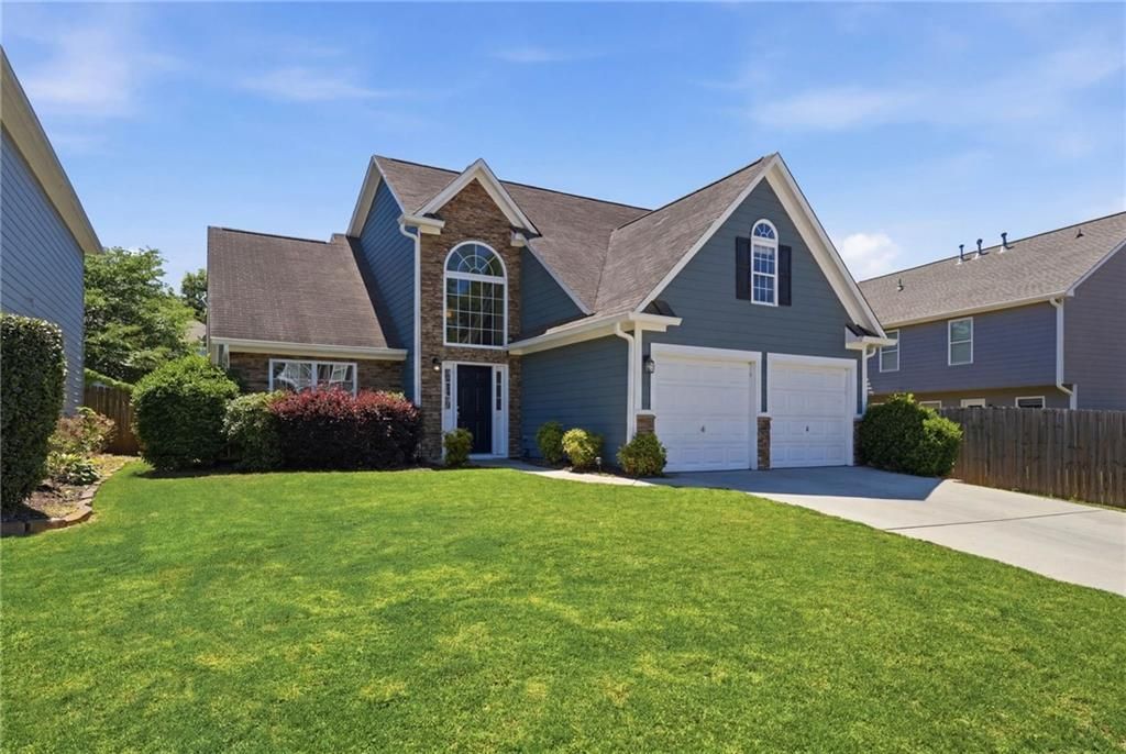 127 Hidden Lake Circle, Canton, GA 30114