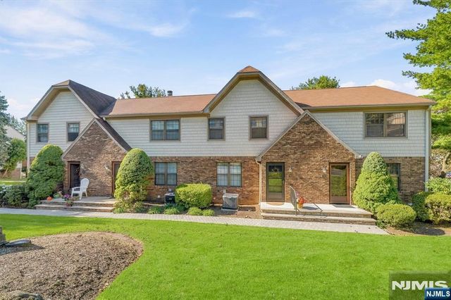 101 E Oak Street I-3, Oakland, NJ 07436