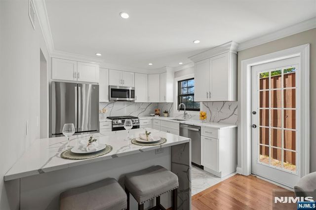 101 E Oak Street I-3, Oakland, NJ 07436